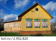 Деревенский домик. Село Улейма Ярославской области (2011 год). Стоковое фото, фотограф lana1501 / Фотобанк Лори