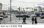 Москва. Рабочее движение у метро "Кропоткинская" (2011 год). Редакционное видео, видеограф Ярослав Каминский / Фотобанк Лори