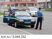 ДПС Украины. Несение службы на улицах города (2011 год). Редакционное фото, фотограф Михаил Рыбачек / Фотобанк Лори