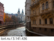 Набережные Карлсбада осенью, Чехия (2011 год). Стоковое фото, фотограф Яков Филимонов / Фотобанк Лори