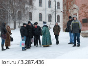 Москва. Группа школьников на экскурсии в Государевом Дворе в Измайлово (2012 год). Редакционное фото, фотограф Бурмистрова Ирина / Фотобанк Лори