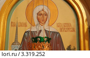 Русская православная церковь. Святая блаженная Ксения Петербургская, икона. Стоковое видео, видеограф Mikhail Erguine / Фотобанк Лори