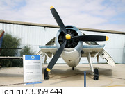 "Эвенджер" - GRUMMAN AVENGER - американский торпедоносец-бомбардировщик (2012 год). Редакционное фото, фотограф Irina Opachevsky / Фотобанк Лори