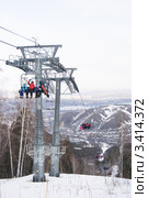 Красноярск. Канатно-кресельная дорога в фанпарке Бобровый лог (2011 год). Редакционное фото, фотограф Шичкина Антонина / Фотобанк Лори