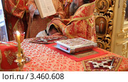 Русская православная церковь,  Рукоположение в сан священника. Хиротония (2012 год). Редакционное видео, видеограф Mikhail Erguine / Фотобанк Лори