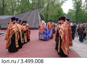 Торжественные мероприятия, посвященные Дню Победы у мемориала на Скорбященском кладбище в Рязани (2012 год). Редакционное фото, фотограф Илюхина Наталья / Фотобанк Лори