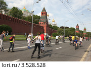 Парад велосипедистов в Москве 20 мая 2012г. Редакционное фото, фотограф Наталья Волкова / Фотобанк Лори
