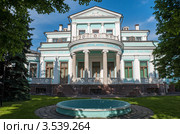 Особняк М. К. Морозовой ( Мамонтовой) на Смоленском бульваре в Москве (2012 год). Стоковое фото, фотограф Володина Ольга / Фотобанк Лори