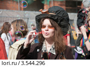 Москва. Дримфлеш на Арбате. 22 апреля 2012. Редакционное фото, фотограф Ирина Фирсова / Фотобанк Лори