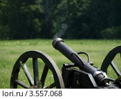 Пушка после выстрела. Стоковое фото, фотограф Сергей Юрьев / Фотобанк Лори