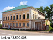 Старинная усадьба по улице Б. Пролетарская (2012 год). Стоковое фото, фотограф ElenArt / Фотобанк Лори