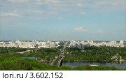 Мост через Днепр (2012 год). Стоковое видео, видеограф Петр Малышев / Фотобанк Лори