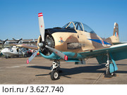 Самолет T-28 "Феннек" (2010 год). Редакционное фото, фотограф Василий Фирсов / Фотобанк Лори