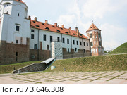 Мирский замок, г. п. Мир, Гродненская обл., Беларусь (2012 год). Стоковое фото, фотограф Марина Шатерова / Фотобанк Лори