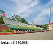 Мемориальная Гвардейская Краснознаменная подводная лодка С-56. Владивосток. (2012 год). Редакционное фото, фотограф Севостьянова Татьяна / Фотобанк Лори