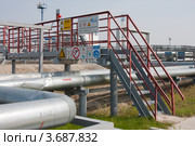Газоконденсатные месторождения ЗАО "Роспан Интернешнл" (2012 год). Редакционное фото, фотограф Михаил Рыбачек / Фотобанк Лори