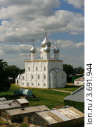 Церковь Спаса на Сенях в Ростове Великом (2012 год). Стоковое фото, фотограф Денис Ларкин / Фотобанк Лори