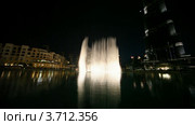 Удивительный фонтан около Burj Dubai в Дубае, ОАЭ (2010 год). Редакционное видео, видеограф Losevsky Pavel / Фотобанк Лори