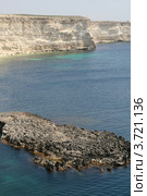Море, камни, скалы, Крым, Украина (2012 год). Стоковое фото, фотограф Робул Дмитрий / Фотобанк Лори