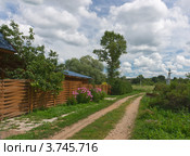 Улица в городе Верее (2012 год). Стоковое фото, фотограф Павел Широков / Фотобанк Лори