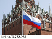Москва. Кремль. Государственный флаг России (2012 год). Стоковое фото, фотограф Владимир Ременец / Фотобанк Лори