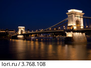 Цепной мост Сечени. Будапешт (2012 год). Редакционное фото, фотограф Наталья Волкова / Фотобанк Лори