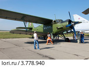 Самолет Ан-2 на аэродроме в Дягилево. Рязань (2012 год). Редакционное фото, фотограф УНА / Фотобанк Лори
