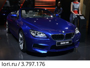 BMW M6 cabriolet - российская премьера на Московском международном автомобильном салоне 2012. Редакционное фото, фотограф Алексей Зарубин / Фотобанк Лори