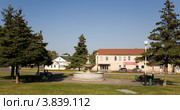 Скверик с фонтаном, Дятьково (2012 год). Редакционное фото, фотограф Вячеслав Потапов / Фотобанк Лори