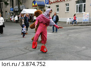 Шут, День города, Минск, Беларусь (2012 год). Редакционное фото, фотограф Марина Шатерова / Фотобанк Лори