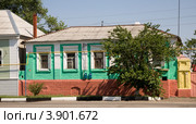 Старый кирпичный дом, Новый Оскол (2012 год). Стоковое фото, фотограф Вячеслав Потапов / Фотобанк Лори