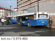 Передвижные автобусы-туалеты МАЗ-163Ж и МАЗ-163М, Санкт Петербург (2012 год). Редакционное фото, фотограф Юрий Акимов / Фотобанк Лори