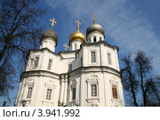 Церковь Казанской Иконы Божией Матери. Москва, усадьба Узкое (2012 год). Стоковое фото, фотограф Щеголева Ольга / Фотобанк Лори