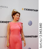 Светский обозреватель Божена Рынска на открытии Российского кинофестиваля "Кинотавр" в Сочи (2012 год). Редакционное фото, фотограф Анна Мартынова / Фотобанк Лори