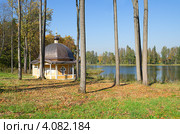 Купальня, освящённая в честь святителя Феофана Затворника, на подворье церкви Николая Чудотворца в Николо-Прозорове Мытищинского района Московской области (2012 год). Стоковое фото, фотограф Елена Коромыслова / Фотобанк Лори