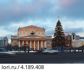 Москва. Большой Театр. Новогодняя елка (2011 год). Редакционное фото, фотограф Юрий Кирсанов / Фотобанк Лори