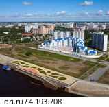 Набережная Нижневартовска с пристанью (2011 год). Стоковое фото, фотограф Владимир Мельников / Фотобанк Лори