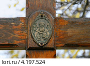 Святой Григорий Палама, икона на могильном кресте (2011 год). Редакционное фото, фотограф Щеголева Ольга / Фотобанк Лори