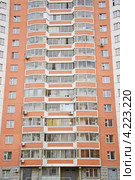 Фрагмент монолитно-кирпичного дома (2012 год). Редакционное фото, фотограф Алёшина Оксана / Фотобанк Лори