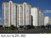 Митино, улица Барышиха (2012 год). Редакционное фото, фотограф Игорь Веснинов / Фотобанк Лори