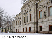 Центральный дом детей железнодорожников. Городская усадьба Стахеева. Москва, улица Новая Басманная, 14, стр.1 (2012 год). Стоковое фото, фотограф Илюхина Наталья / Фотобанк Лори
