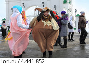 Ряженые в покемонов Ялуторовские девчонки (2013 год). Редакционное фото, фотограф Анатолий Матвейчук / Фотобанк Лори