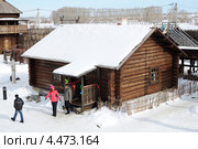 Город Ялуторовск. Сретенкий острог. Изба первопоселенца Сибири (2013 год). Редакционное фото, фотограф Александр Тараканов / Фотобанк Лори
