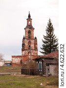 Заброшенная церковь в селе Карачельское Курганской области (2013 год). Стоковое фото, фотограф Дмитрий Шульгин / Фотобанк Лори