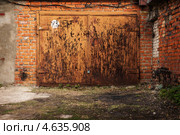 Старый гараж. Стоковое фото, фотограф Марина Славина / Фотобанк Лори