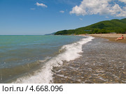 Пляж курортного поселка Криница, геленджикский район (2013 год). Стоковое фото, фотограф Игорь Архипов / Фотобанк Лори
