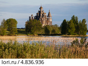 Кижи, Карелия  Церковь Преображения Господня (2013 год). Редакционное фото, фотограф Igor Lijashkov / Фотобанк Лори