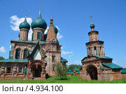 Ярославль, ансамбль церквей в Коровниках, 17 век. Церковь Иоанна Златоуста (2013 год). Стоковое фото, фотограф Овчинникова Ирина / Фотобанк Лори
