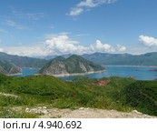 Вид на Нурекское водохранилище. Таджикистан (2012 год). Стоковое фото, фотограф Виктор Себелев / Фотобанк Лори