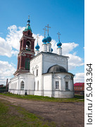 Церковь Покрова Пресвятой Богородицы (1769 г). Юрьев-Польский (2012 год). Редакционное фото, фотограф Охотникова Екатерина *Фототуристы* / Фотобанк Лори